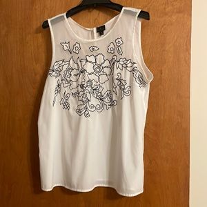 Womens Worthing white Sleeveless blouse